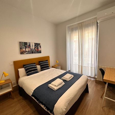 Amazing 3Bd 3Bth With 9 Balconies By Madrid4You Apartments Exterior foto