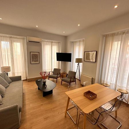 Amazing 3Bd 3Bth With 9 Balconies By Madrid4You Apartments Exterior foto