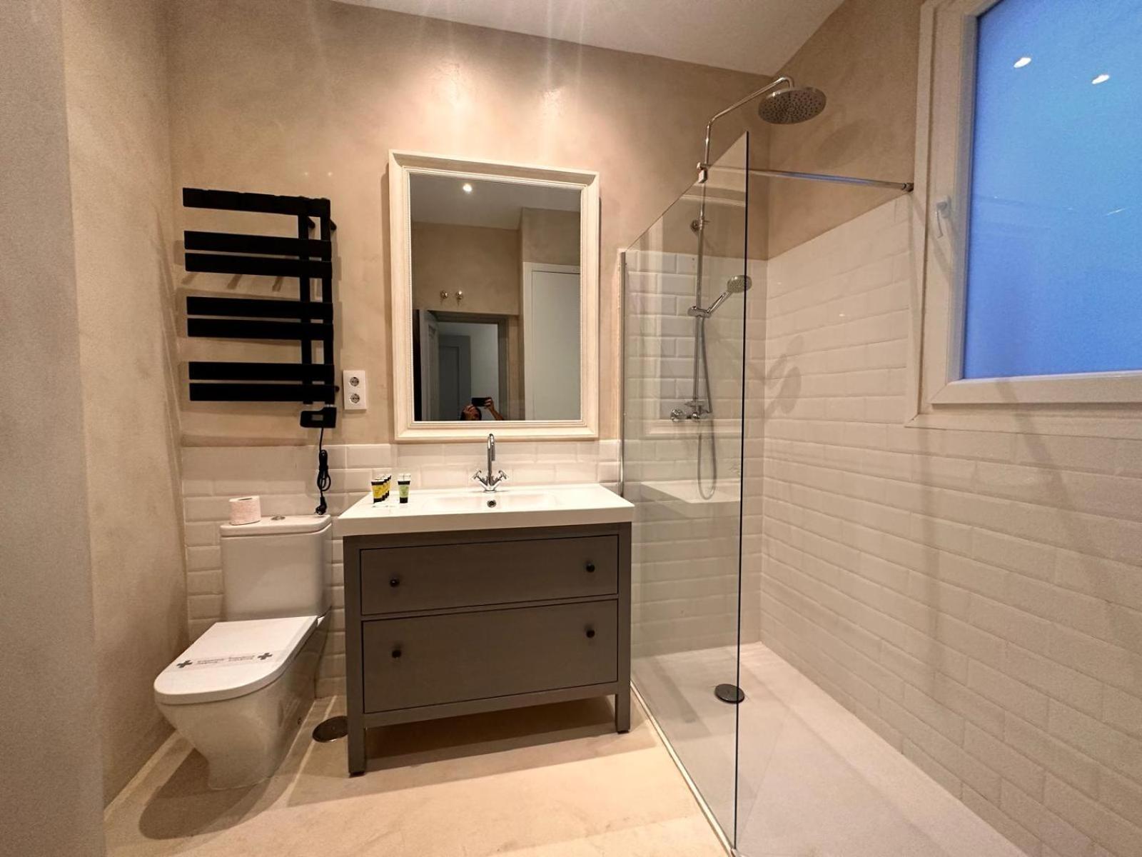 Amazing 3Bd 3Bth With 9 Balconies By Madrid4You Apartments Exterior foto
